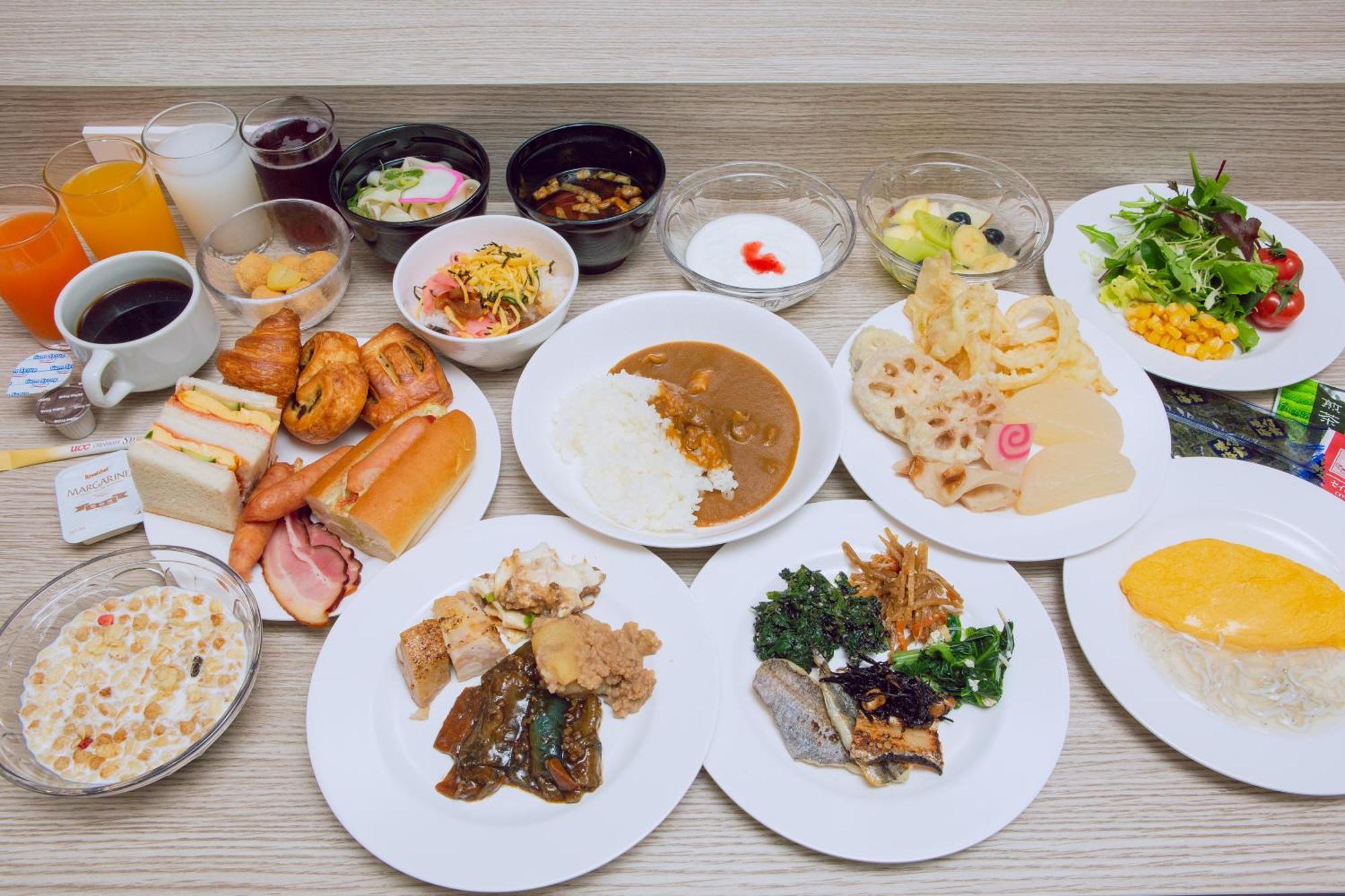 Kuretake Inn Premium Meieki Minami Nagoya Exterior foto