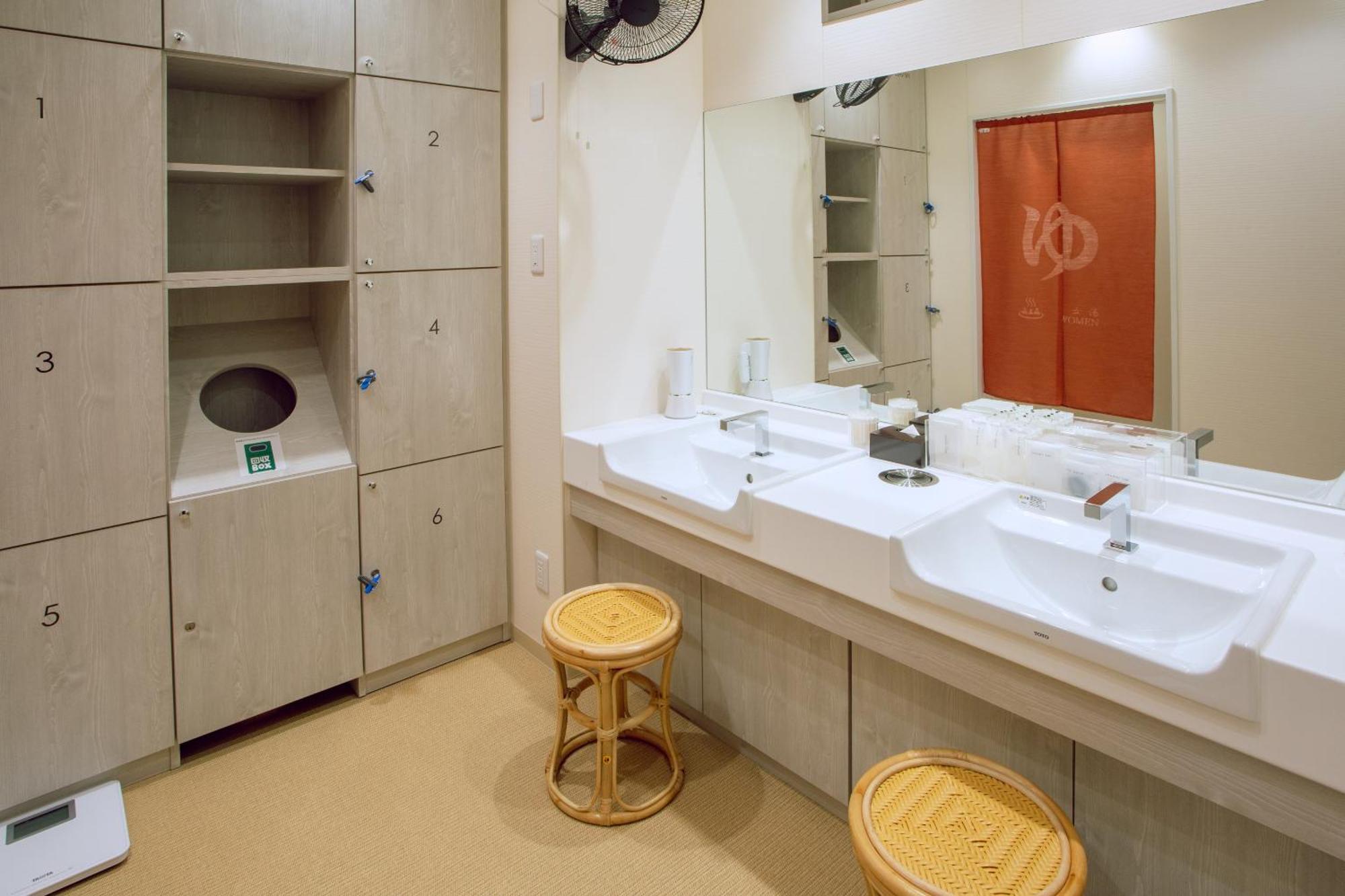 Kuretake Inn Premium Meieki Minami Nagoya Exterior foto
